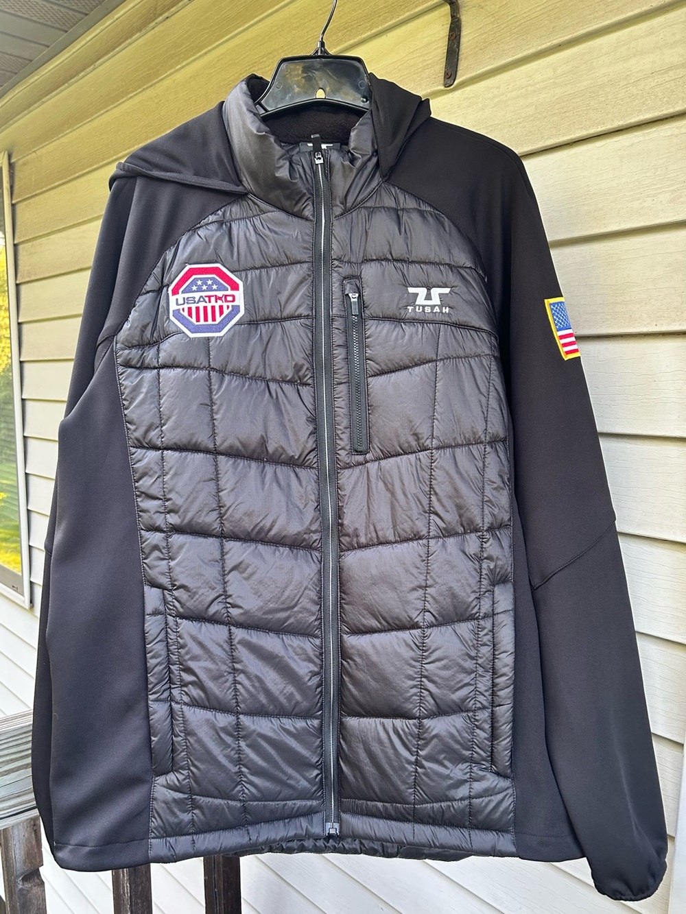 Men's Black Quilted Softshell Jacket with Hood